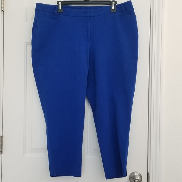 Lane Bryant Blue Cropped Ankle Pants size 18 - Picture 1 of 5
